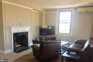 2031 Locust St, Philadelphia, PA 19103 - Photo 2