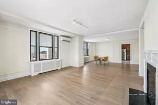 2031 Locust St, Philadelphia, PA 19103 - Photo 1