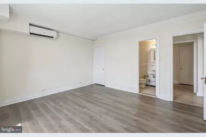 2031 Locust Street #1701, Philadelphia, PA 19103 - Photo 8