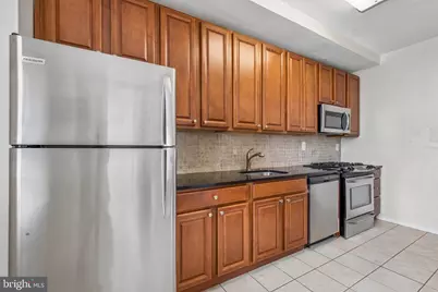 2031 Locust Street #1701, Philadelphia, PA 19103 - Photo 4