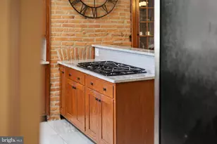 614 S 10th St, Philadelphia, PA 19147 - Photo 16