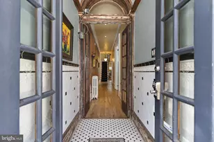 614 S 10th St, Philadelphia, PA 19147 - Photo 4