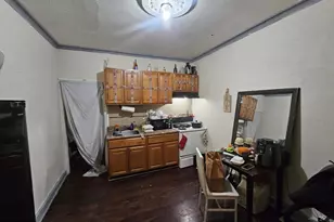 902 W Somerset St, Philadelphia, PA 19133 - Photo 12