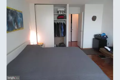 604 S Washington Square #2408, Philadelphia, PA 19106 - Photo 6