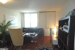 604 S Washington Square, Philadelphia, PA 19106 - Photo 4