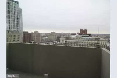 604 S Washington Square #2408, Philadelphia, PA 19106 - Photo 2