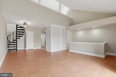 7750 Rockwell Avenue, Philadelphia, PA 19111 - Photo 6