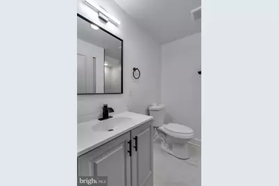 715 W Cumberland Street #B, Philadelphia, PA 19133 - Photo 16