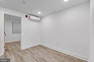 715 W Cumberland St, Philadelphia, PA 19133 - Photo 2