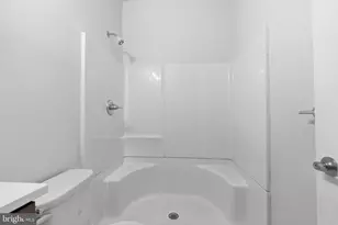 1133 W Nevada St, Philadelphia, PA 19133 - Photo 16