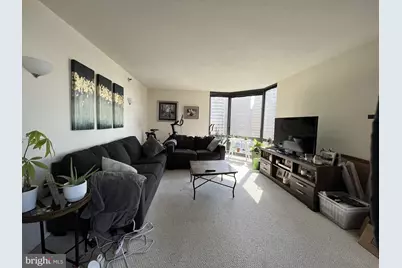 2020 Walnut Street #14E, Philadelphia, PA 19103 - Photo 2