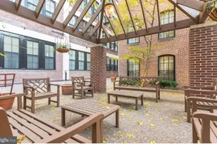 315 New St, Philadelphia, PA 19106 - Photo 26