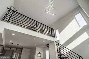 2605 E Boston St, Philadelphia, PA 19125 - Photo 2