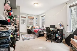 927 S 13th St, Philadelphia, PA 19147 - Photo 12