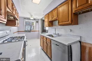 6626 Claridge St, Philadelphia, PA 19111 - Photo 6