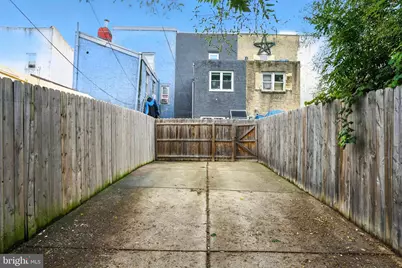 2621 Salmon Street, Philadelphia, PA 19125 - Photo 4