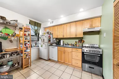 1023 S 6th Street, Philadelphia, PA 19147 - Photo 6