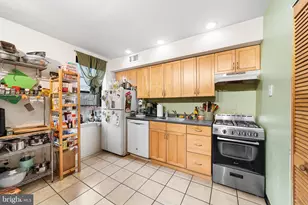 1023 S 6th St, Philadelphia, PA 19147 - Photo 6