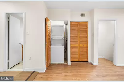 1023 S 6th Street, Philadelphia, PA 19147 - Photo 36