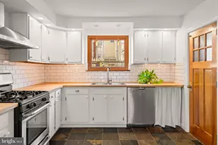 1607 S Beulah St, Philadelphia, PA 19148 - Photo 8