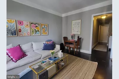 2031 Locust Street #1005, Philadelphia, PA 19103 - Photo 4