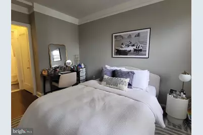 2031 Locust Street #1005, Philadelphia, PA 19103 - Photo 10