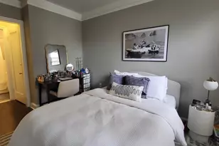 2031 Locust St, Philadelphia, PA 19103 - Photo 10