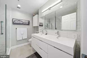 22 S Front St, Philadelphia, PA 19106 - Photo 10