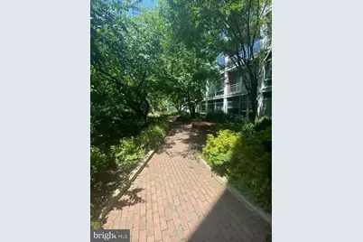 22 S Front Street #405, Philadelphia, PA 19106 - Photo 24