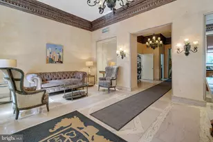 2031 Locust St, Philadelphia, PA 19103 - Photo 22