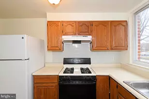 1107 E Sharpnack St, Philadelphia, PA 19150 - Photo 20