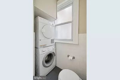 1955 Locust Street #2R, Philadelphia, PA 19103 - Photo 14