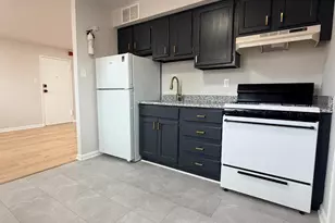 718 Rhawn St, Philadelphia, PA 19111 - Photo 8