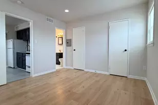 718 Rhawn St, Philadelphia, PA 19111 - Photo 4