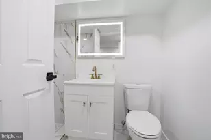 5224 Beaumont Ave, Philadelphia, PA 19143 - Photo 22