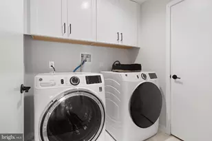 1911 Shipway Walk, Philadelphia, PA 19125 - Photo 12