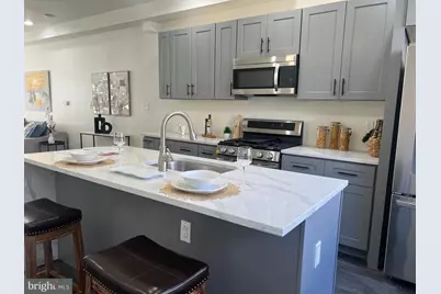 2407 W Seybert Street, Philadelphia, PA 19121 - Photo 4