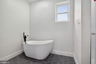 2407 W Seybert St, Philadelphia, PA 19121 - Photo 30