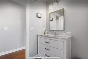 2127 S 6th St, Philadelphia, PA 19148 - Photo 26