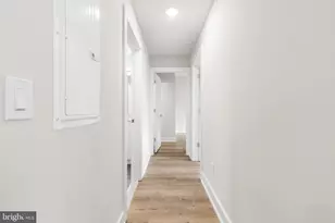 214 Vine St, Philadelphia, PA 19106 - Photo 24