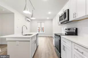 214 Vine St, Philadelphia, PA 19106 - Photo 18