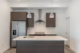 710 N 16th St, Philadelphia, PA 19130 - Photo 16