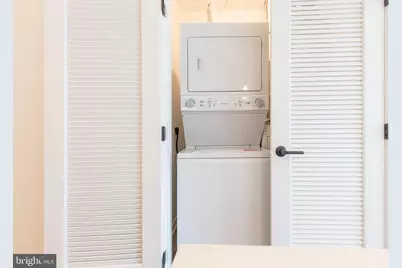 3120 W Jefferson Street #402, Philadelphia, PA 19121 - Photo 4