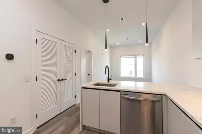 3120 W Jefferson Street #402, Philadelphia, PA 19121 - Photo 8