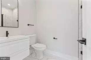 2216 Trenton Ave, Philadelphia, PA 19125 - Photo 12