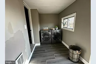 6142 Larchwood Avenue #UNIT 1, Philadelphia, PA 19143 - Photo 8