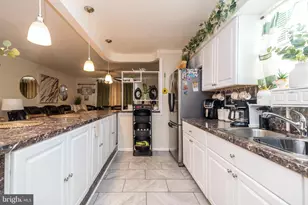 725 Brighton St, Philadelphia, PA 19111 - Photo 6