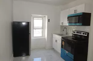 356 E Walnut Ln, Philadelphia, PA 19144 - Photo 2