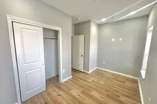 2215 N 10th St, Philadelphia, PA 19133 - Photo 2