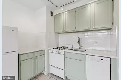 1810 Rittenhouse Square #406, Philadelphia, PA 19103 - Photo 8